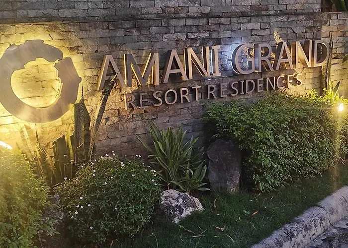 アパート Lauriz Place At Amani Grand And Residences