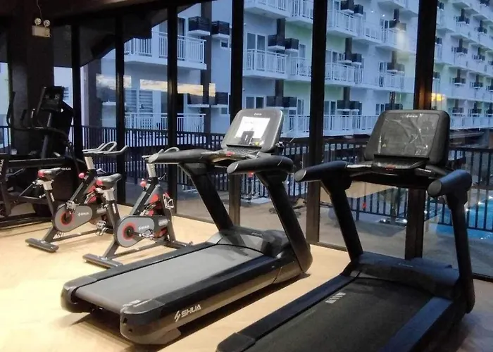 アパート Lauriz Place At Amani Grand And Residences *