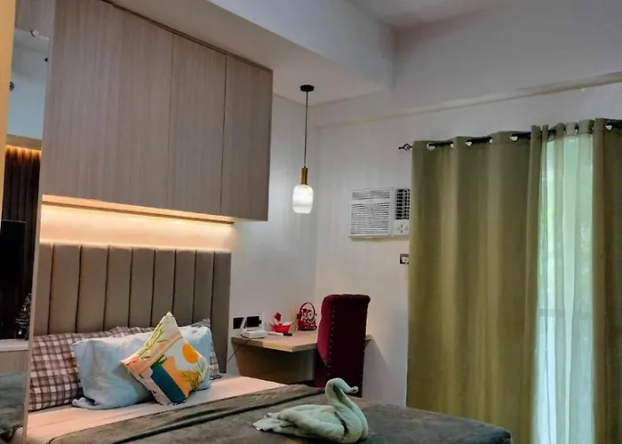 アパート Lauriz Place At Amani Grand And Residences マクタン